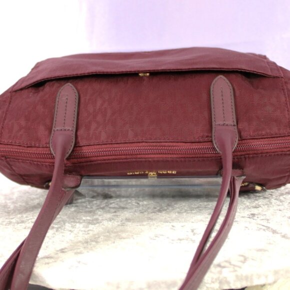 Michael Kors Jet Set Burgundy Nylon Tote Bag Leather Trim Travel Carry-On Sleeve - Picture 3 of 9